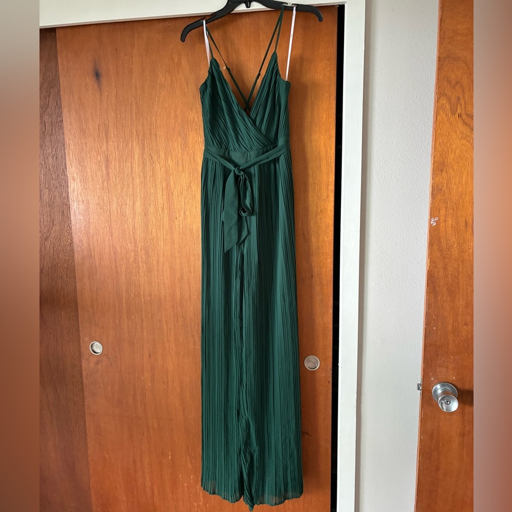 Lulu's Forest Green Pleated Jumpsuit: Size Large - Picture 5 of 11